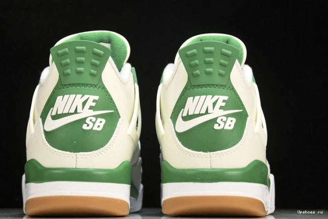 4 Pine DR5415-103 Green SB Jordan Retro    0910
